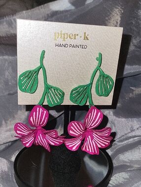 piper K Hand Painted Pink & Green Floral Drop Earrings Ta